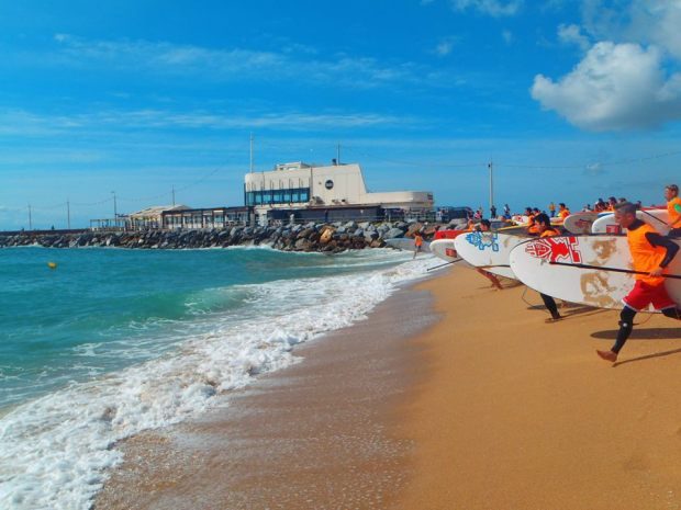 Carrera solidaria de paddle surf contra la leucemia